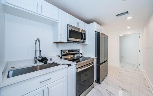 5212 62ND AVENUE S, St Petersburg, FL 33715