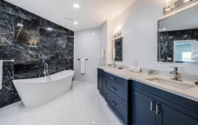 5212 62ND AVENUE S, St Petersburg, FL 33715