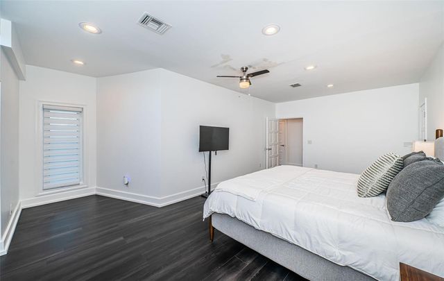 5212 62ND AVENUE S, St Petersburg, FL 33715