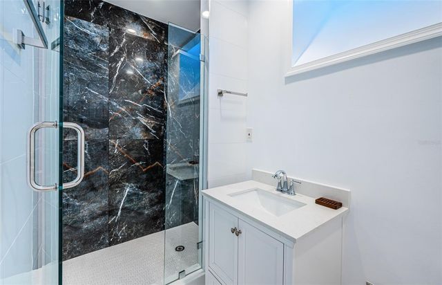 5212 62ND AVENUE S, St Petersburg, FL 33715