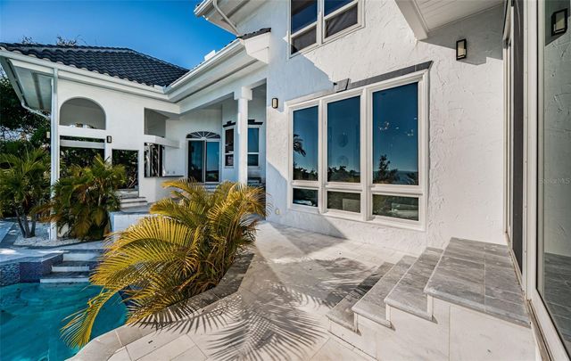 5212 62ND AVENUE S, St Petersburg, FL 33715