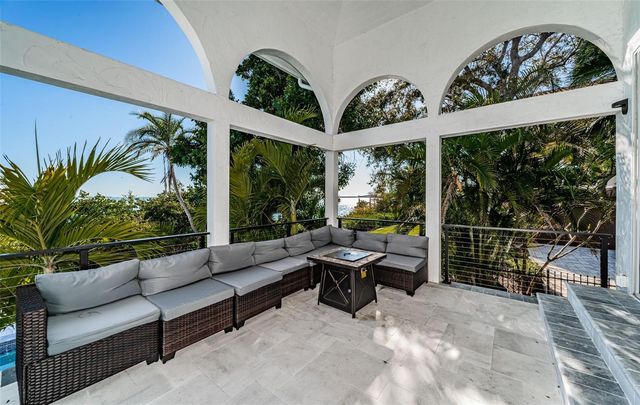 5212 62ND AVENUE S, St Petersburg, FL 33715