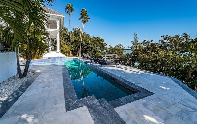 5212 62ND AVENUE S, St Petersburg, FL 33715