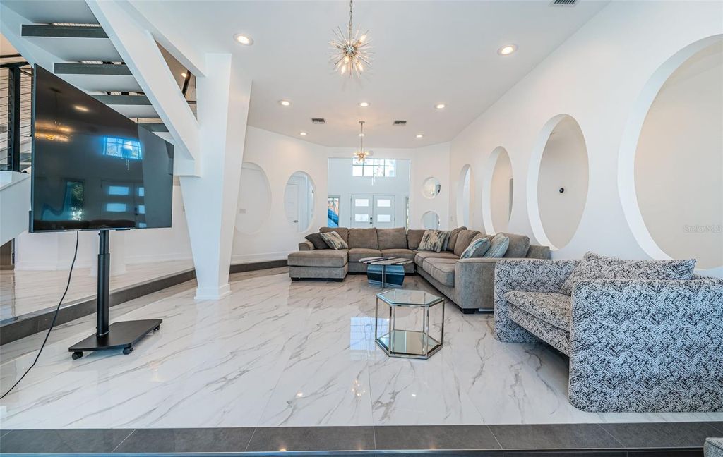 Image 12 of property listing at 5212 62ND AVENUE S, St Petersburg, FL 33715