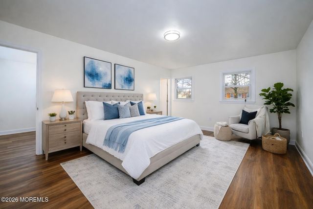 11 Navajo Road, East Brunswick, NJ 08816