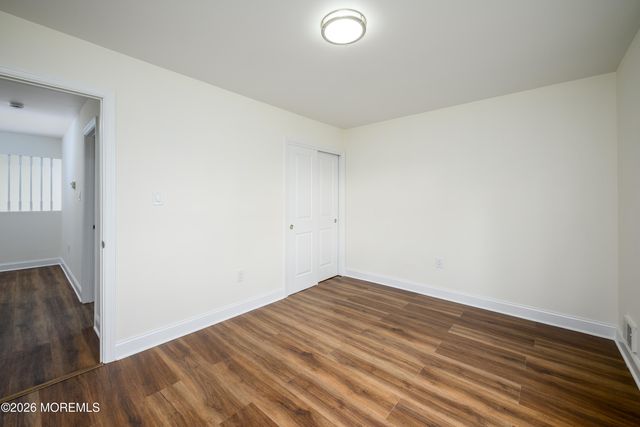 11 Navajo Road, East Brunswick, NJ 08816