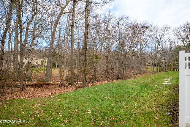 11 Navajo Road, East Brunswick, NJ 08816