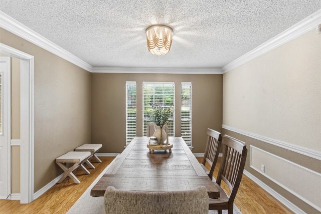 1006 Alta Vista Court, Burleson, TX 76028