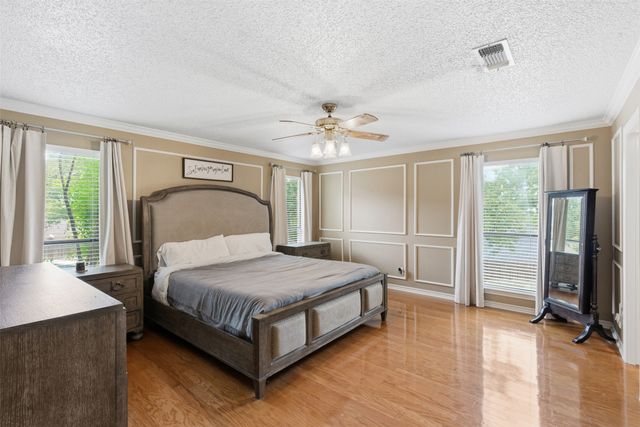 1006 Alta Vista Court, Burleson, TX 76028