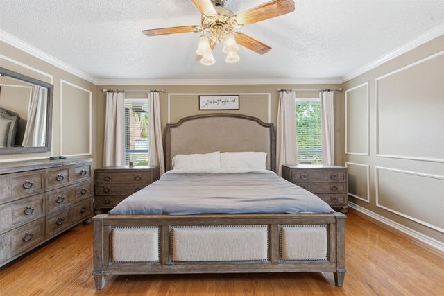 1006 Alta Vista Court, Burleson, TX 76028