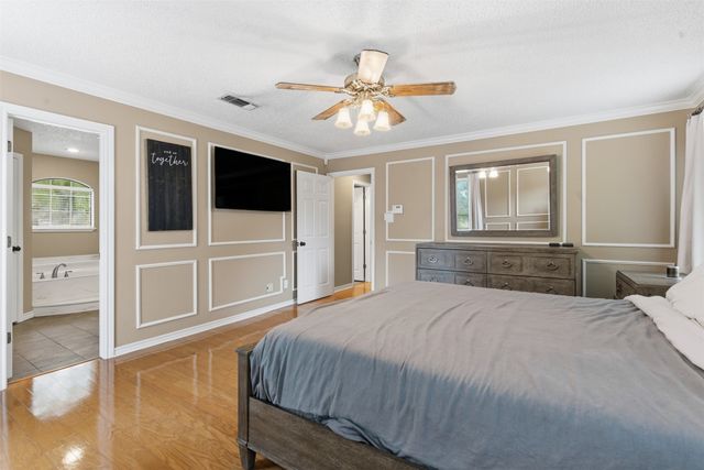 1006 Alta Vista Court, Burleson, TX 76028