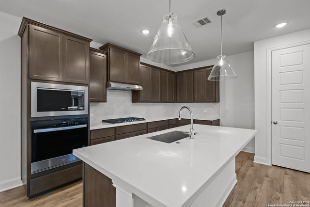 1860 Bighorn Trail, New Braunfels, TX 78132