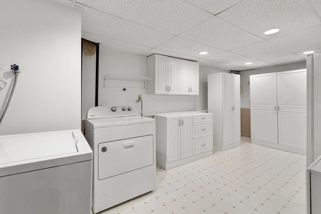 4 Jeffrey Road, Canton, MA 02021