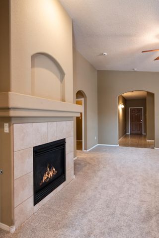 2240 Montevine Court SE, Rio Rancho, NM 87124