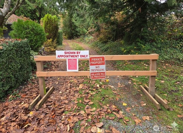 10415 Slater Avenue NE, Kirkland, WA 98033