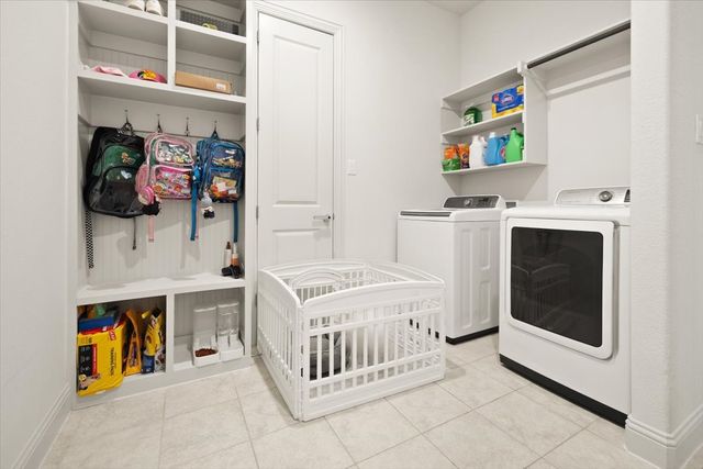 3905 Timberview Street, Midlothian, TX 76065