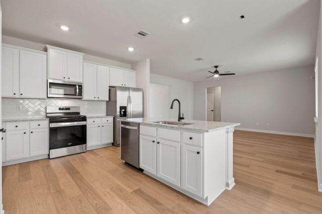 13924 Starboard Reach Drive, Texas City, TX 77510