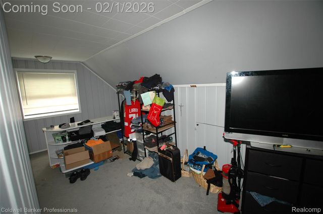 24606 Berry Avenue, Warren, MI 48089