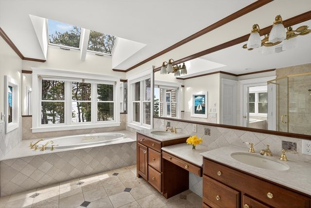 615 Chequessett Neck Road, Wellfleet, MA 02667