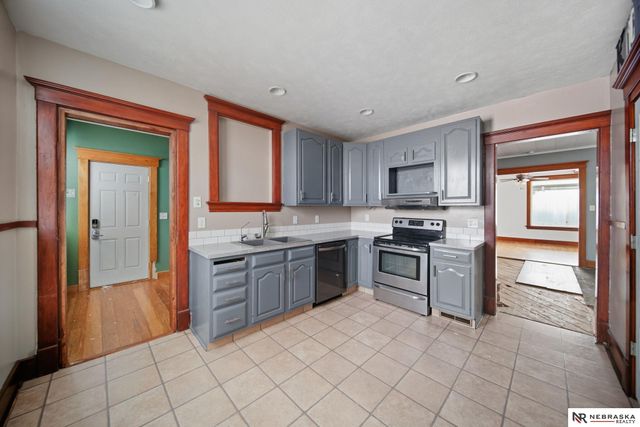 324 E 12th Street, Fremont, NE 68025