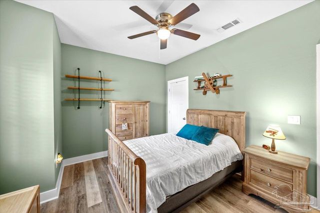 7497 Rexford St, Navarre, FL 32566