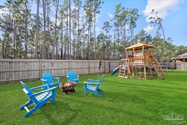 7497 Rexford St, Navarre, FL 32566