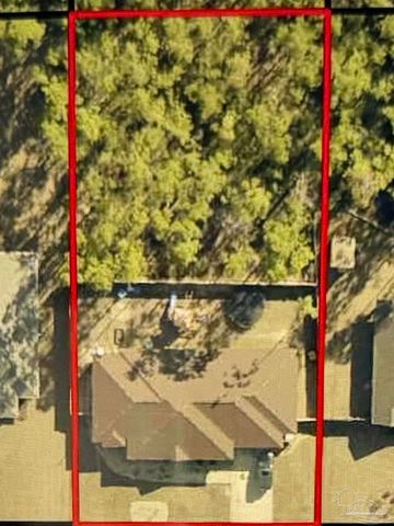 7497 Rexford St, Navarre, FL 32566