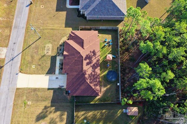 7497 Rexford St, Navarre, FL 32566