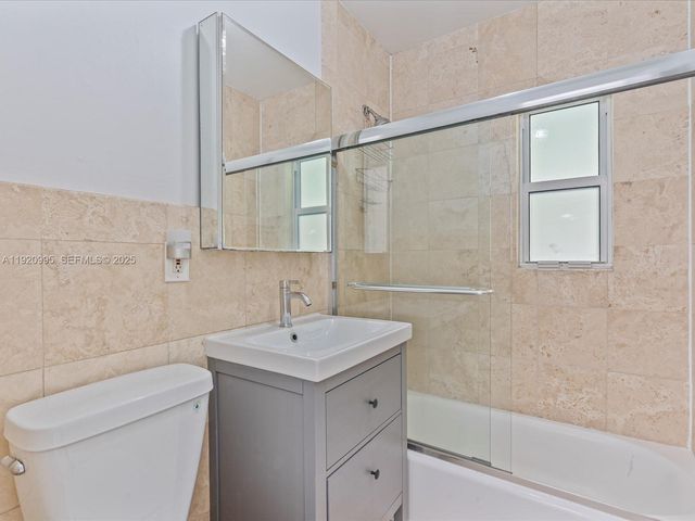 6327 SW 44th St, South Miami, FL 33155