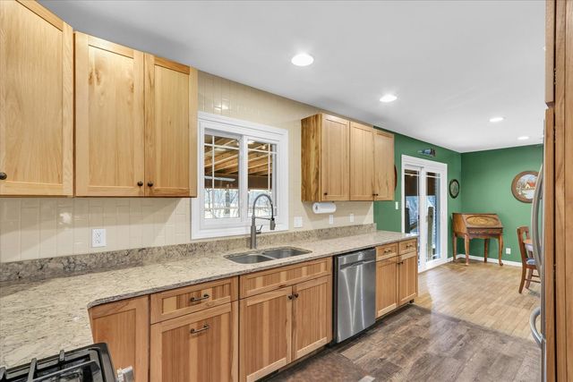 606 S JEFFERSON Street, Mahomet, IL 61853