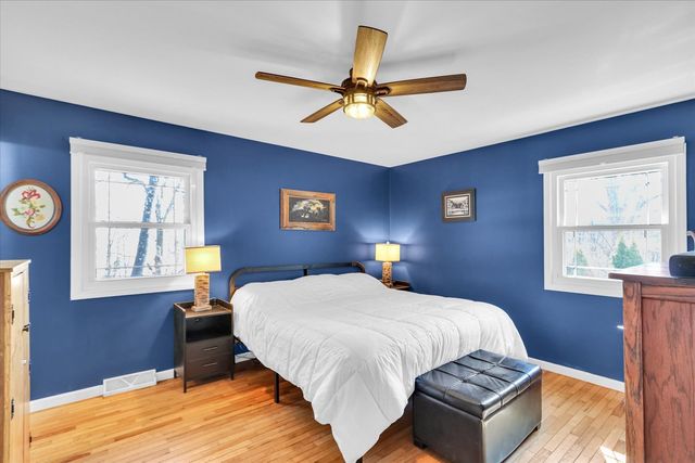 606 S JEFFERSON Street, Mahomet, IL 61853