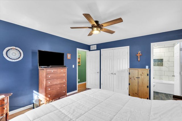 606 S JEFFERSON Street, Mahomet, IL 61853