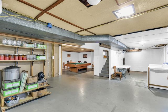 606 S JEFFERSON Street, Mahomet, IL 61853