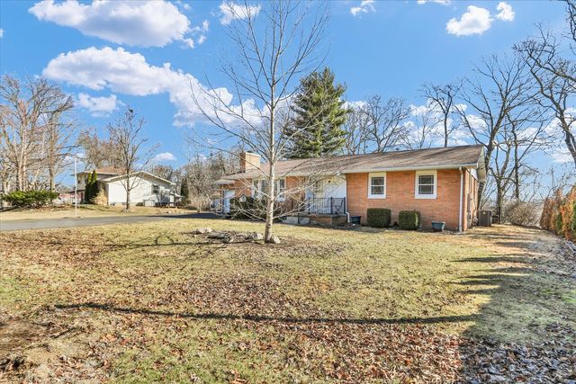 606 S JEFFERSON Street, Mahomet, IL 61853