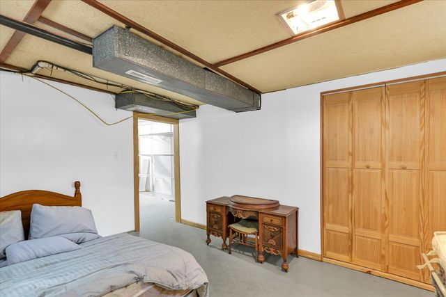 606 S JEFFERSON Street, Mahomet, IL 61853