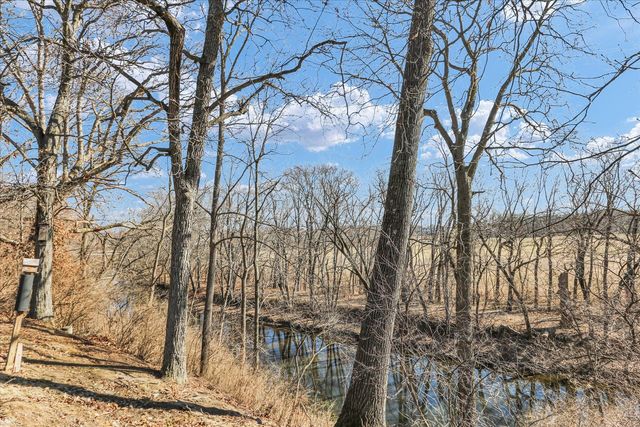 606 S JEFFERSON Street, Mahomet, IL 61853