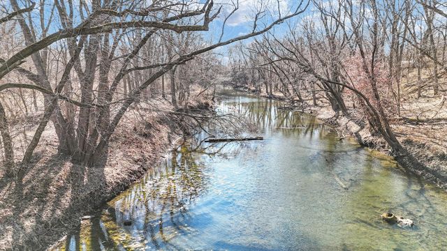 606 S JEFFERSON Street, Mahomet, IL 61853