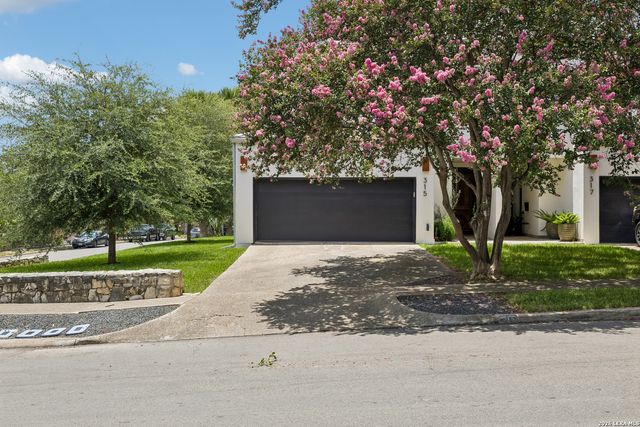 315 Cleveland Ct D, San Antonio, TX 78209