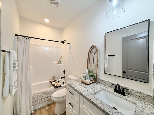 444 E Long Hollow Road, Rock Spring, GA 30739
