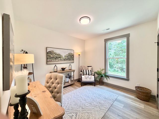 444 E Long Hollow Road, Rock Spring, GA 30739