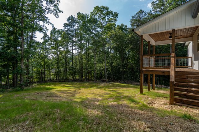 444 E Long Hollow Road, Rock Spring, GA 30739