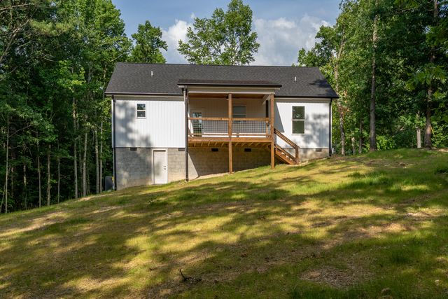 444 E Long Hollow Road, Rock Spring, GA 30739
