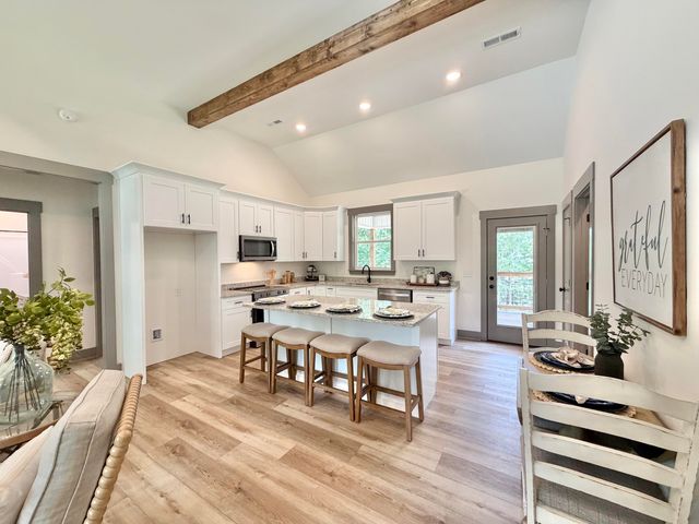 444 E Long Hollow Road, Rock Spring, GA 30739
