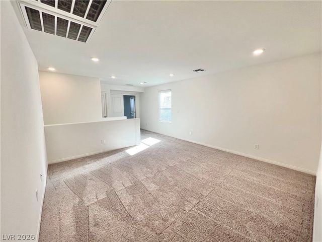 8646 Valley Village Street, Las Vegas, NV 89113