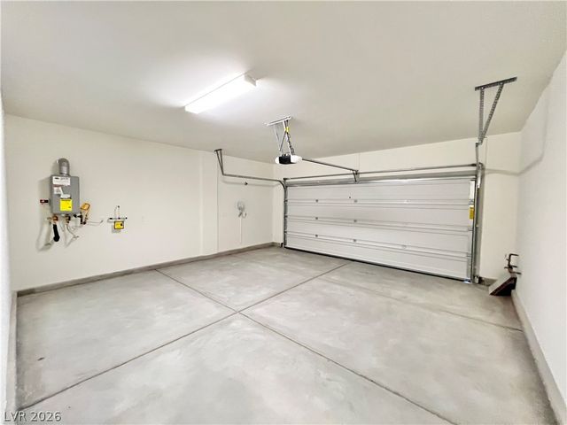 8646 Valley Village Street, Las Vegas, NV 89113