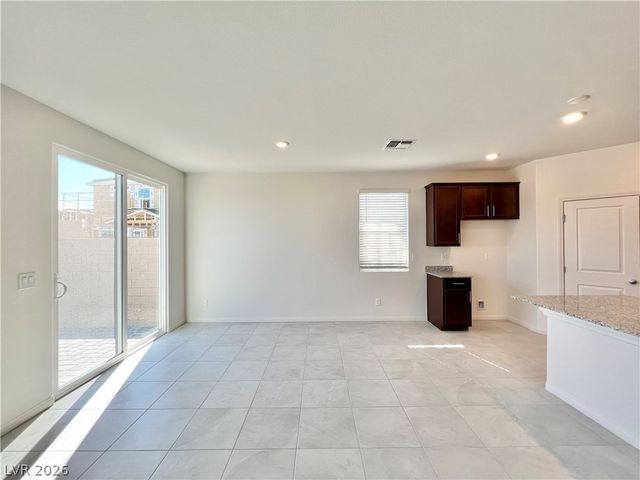 8646 Valley Village Street, Las Vegas, NV 89113