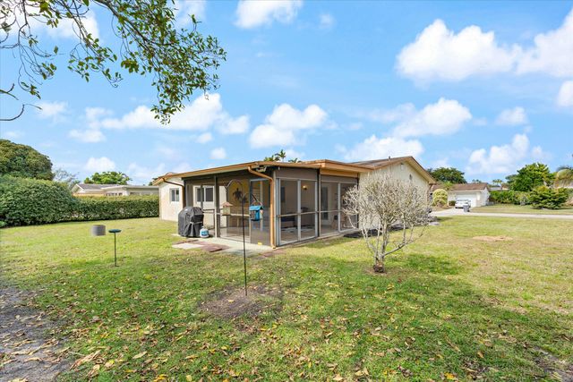 6348 Whispering Wind Way, Delray Beach, FL 33484