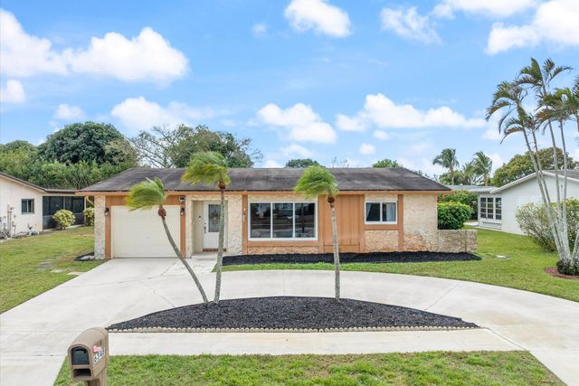 6348 Whispering Wind Way, Delray Beach, FL 33484