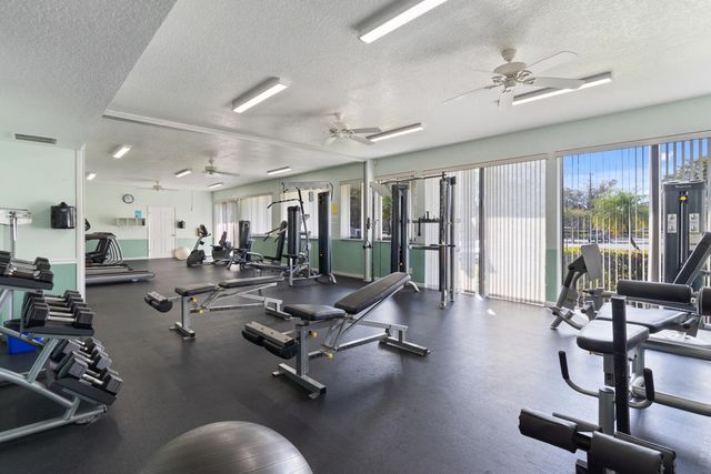 6348 Whispering Wind Way, Delray Beach, FL 33484