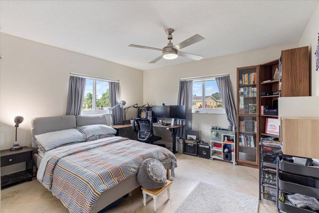 6348 Whispering Wind Way, Delray Beach, FL 33484